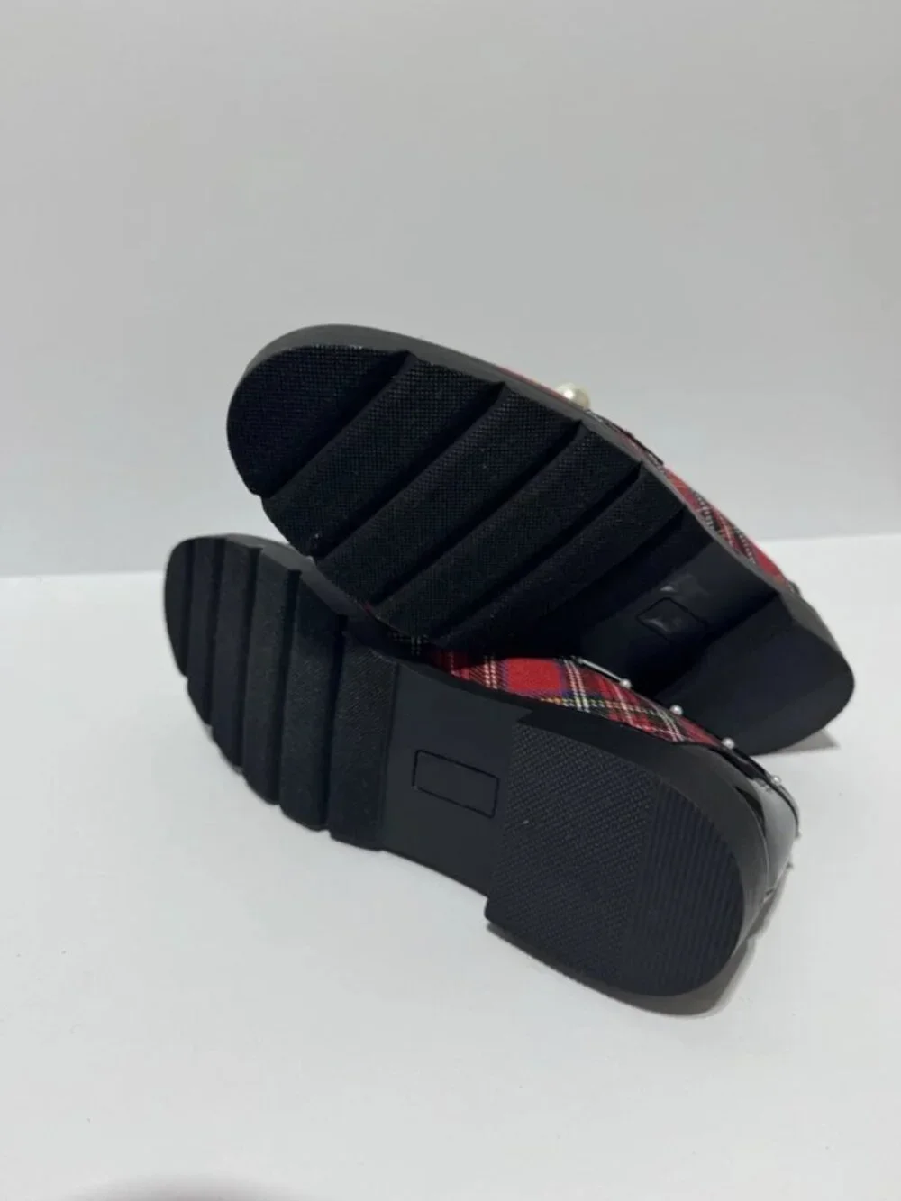 Betsey Johnson Womens Harloe Loafer Red Plaid Size 10 M